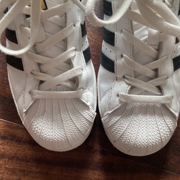 Adidas Superstar sneakers - Picture 3 of 5